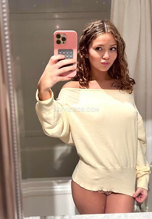 itsvalequinn photo