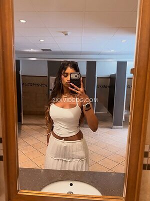 itsyourgirlshelina Nude Leaked Photo #8