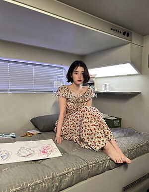 IU Nude Leaked Photo #3