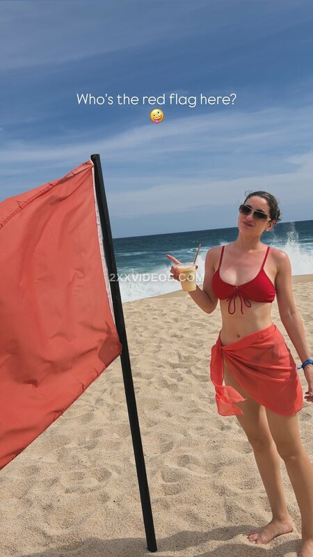 Ivana Baquero photo