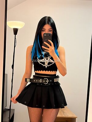 Izabell.tv Nude Leaked Photo #7
