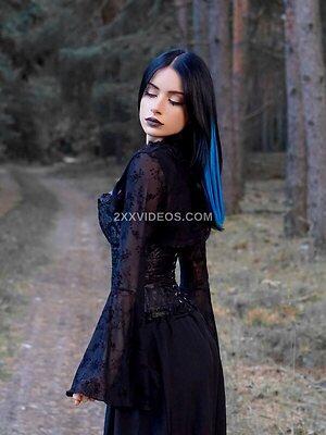 Izabell.tv Nude Leaked Photo #11