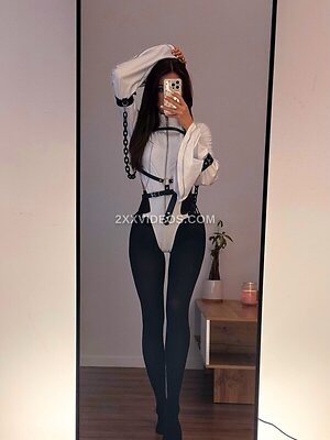 Izabell.tv Nude Leaked Photo #37