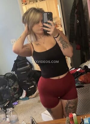 izzy051619 Nude Leaked Photo #4