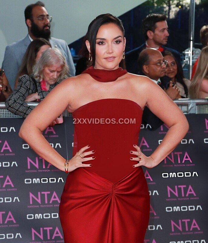 Jacqueline Jossa photo