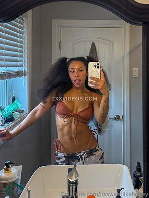 Jaidyn Felicetti Nude Leaked Photo #2
