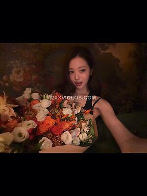 Jang Won-young photo