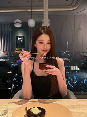 Jang Won-young photo