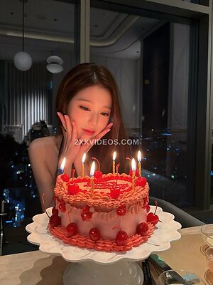 Jang Won-young More Nude Photos