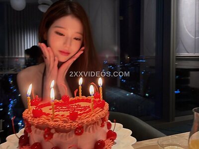 Jang Won-young Nude Photos