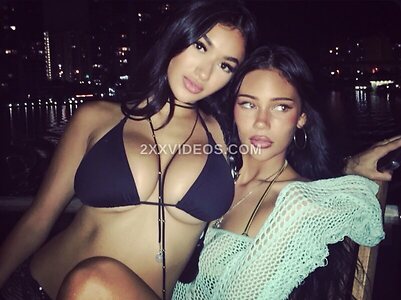 jasmine_lillyyyy photo