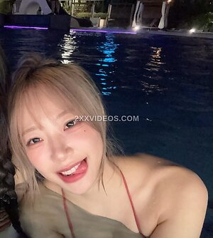 Jeewon photo