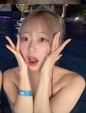 Jeewon photo