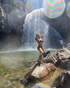 Jenn Morel photo