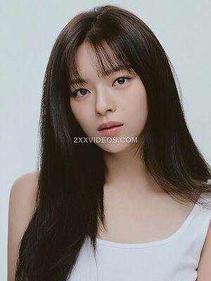 Jeongyeon Nude Leaked Photo #3