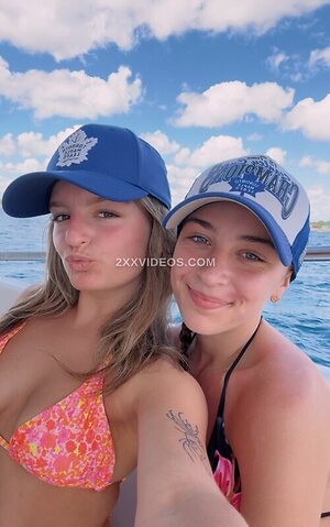 jersey renay Nude Leaked Photo #22