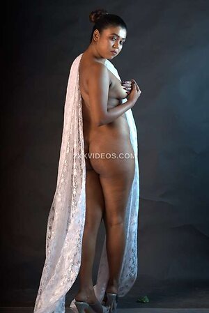 Jhilik Roy Nude Leaked Photo #114