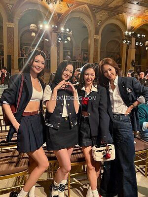 Jisoo photo