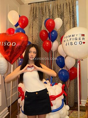 Jisoo Nude Leaked Photo #111