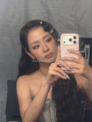 Jisoo photo