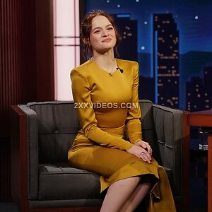 Joey King photo