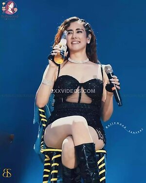 Jonita Gandhi Nude Leaked Photo #3