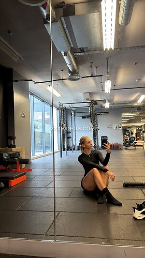 Jordyn Jones photo