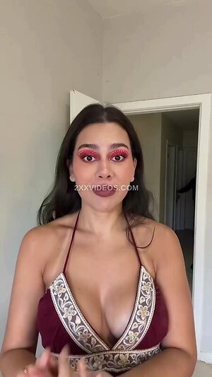 Julia Alvarenga Nude Leaked Photo #20
