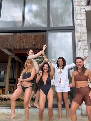 Juliana Knust Nude Leaked Photo #6