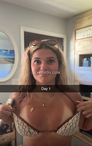 Julianna “Juju” Muscat Nude Leaked Photo #5