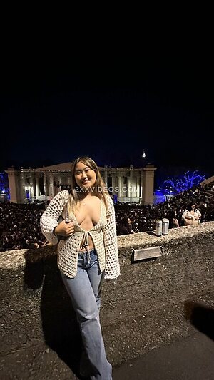 Julianne Nude Leaked Photo #5