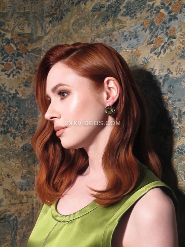 Karen Gillan photo