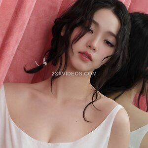Karina photo