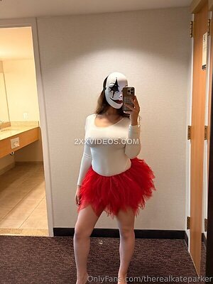 Kate Parker Nude Leaked Photo #4