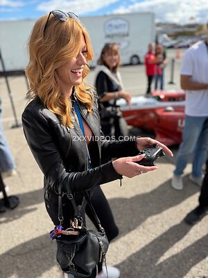 Katherine McNamara photo
