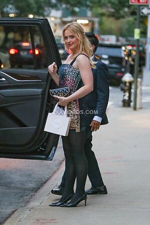 Kathryn Newton photo