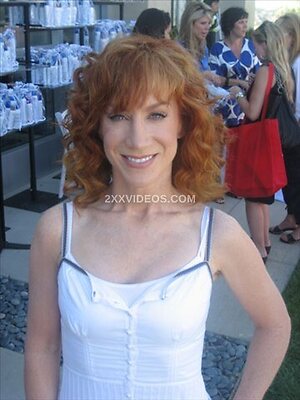 Kathy Griffin Nude Leaked Photo #30