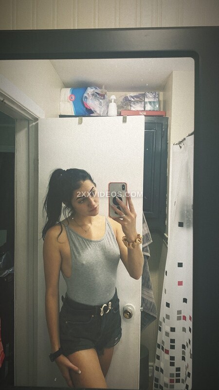 Kayla Samarian photo