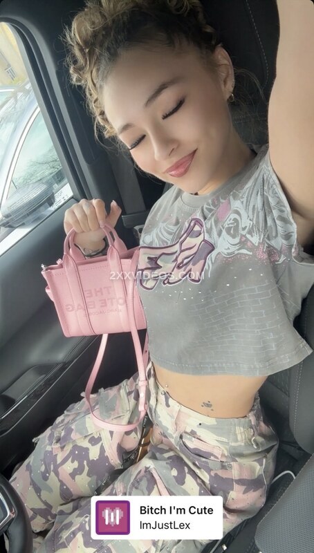 Kayleeterrerooo photo