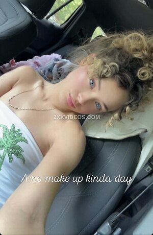 Kayleeterrerooo photo