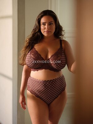 Kelly Brook Nude Leaked Photo #72