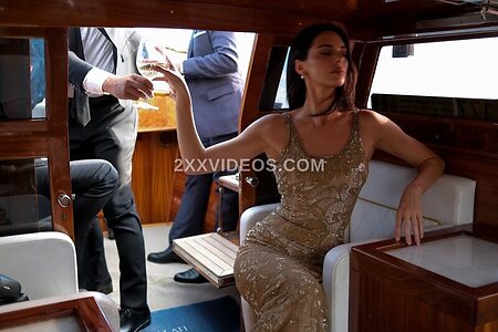 Kendall Jenner photo
