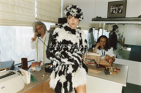 Kendall Jenner photo
