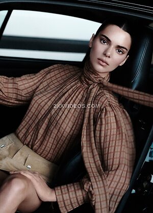 Kendall Jenner Nude Leaked Photo #100