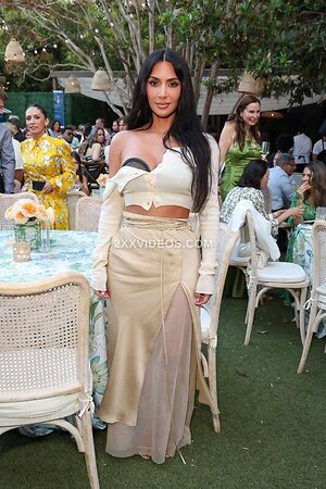 Kim Kardashian photo