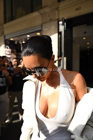 Kim Kardashian Nude Leaked Photo #19
