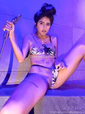 Kim Rampersad Nude Leaked Photo #17