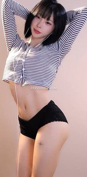 Kim Yu photo