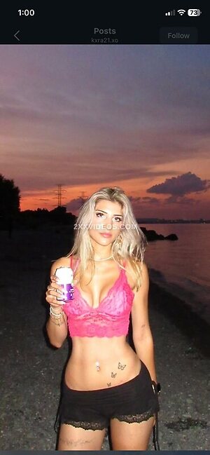 Kira21.xo Nude Leaked Photo #4