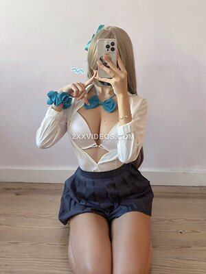 Kitsunedere Nude Leaked Photo #12